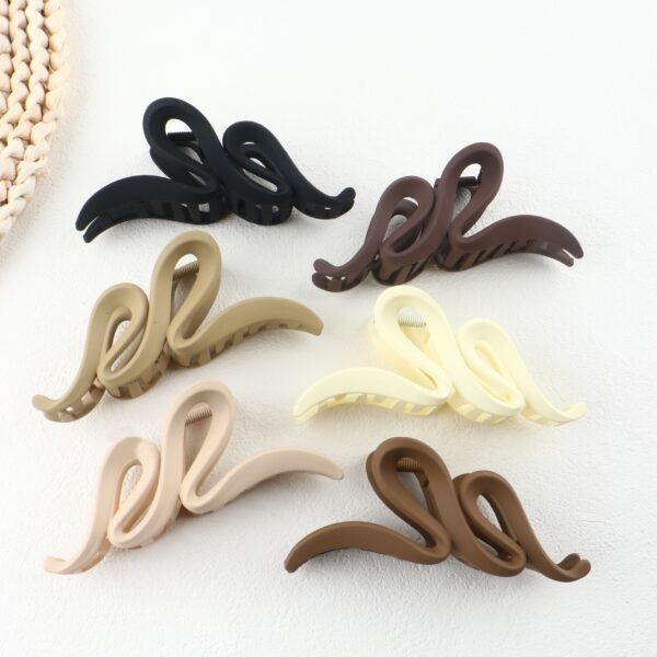 CHRONEX 2PCS Solid Color Matted Hair Claw Clips Large Wavy Hair Grab Clips For Women And Girls - Image 8